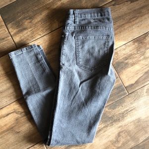 Forever 21 gray skinny jeans
